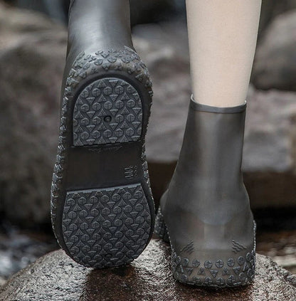 🔥Hot Sale 49% OFF🔥 Stop Soaked Sneakers! Heavy-Duty Rain Shoe Covers – Anti-Slip & Fold Into Your Bag 🌧️