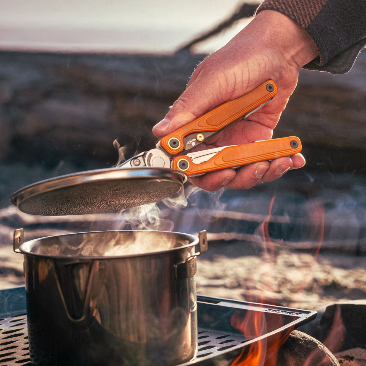 HOT SALE 49% OFF🛠️Wave Alpha Edc Multi Tools with Reverse Tanto Blade & G10 Handles