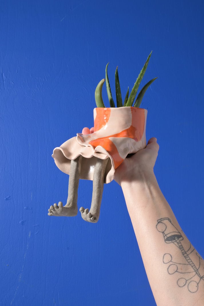 ✨ Cute Legged Human-Shaped Planter Pot Funny Resin Plant Pot